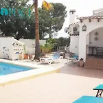 Carrio Con Piscina Privada Feriehus